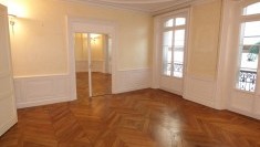 Appartement 150 m² PLACE DE BRETAGNE