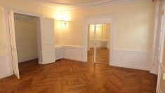 Appartement 150 m² PLACE DE BRETAGNE